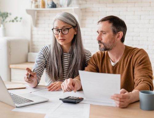 2 Ways the 2022 Economic Woes Affected Your Retirement Accounts